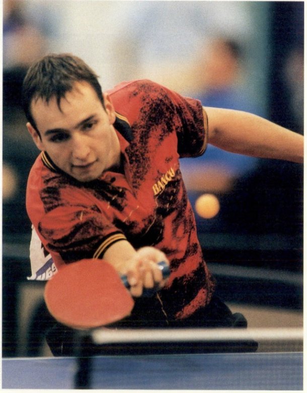 2001 — David Johnston en action (France Tennis de Table n°751) 2001 — David Johnston en action (France Tennis de Table n°751)