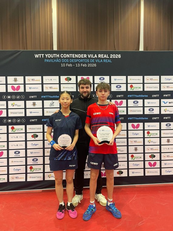 Chloé Huang et Nolan Johnston sur le circuit international WTT (Vila Real, 2026)